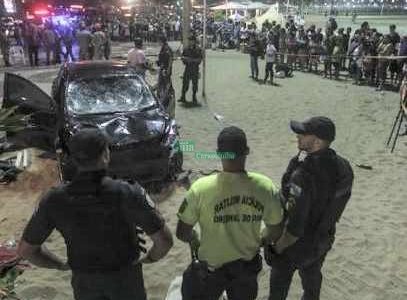 Motorista invade calçadao em Copacabana e deixa um morto e 16 feridos