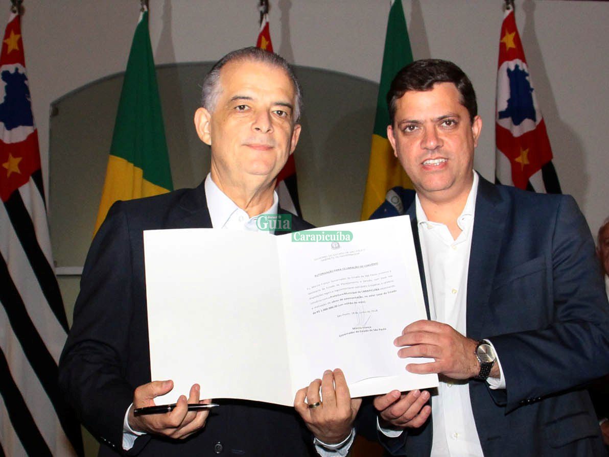 Governador Márcio França e prefeito de Carapicuíba assinam convênios no valor de R$ 3,7 milhões