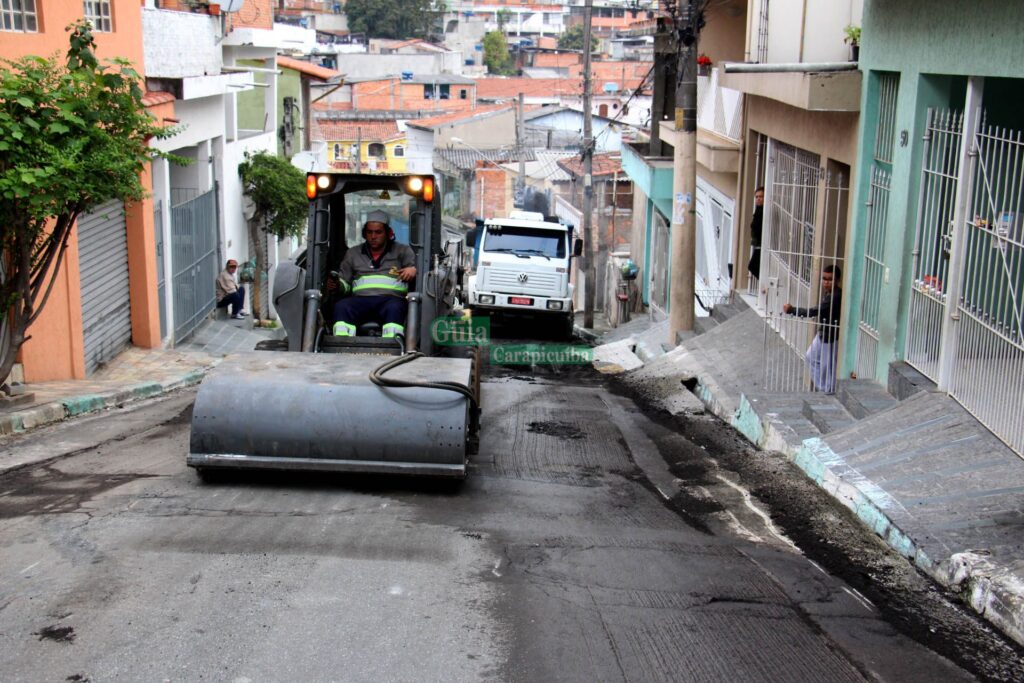Prefeitura de Carapicuíba segue com obras de recapeamento asfáltico