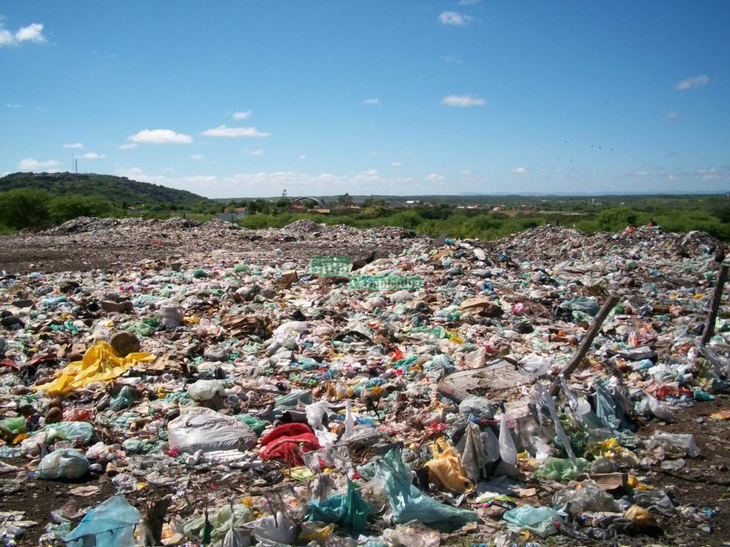 Lixões, um crime ambiental que pode perdurar ainda mais no Brasil