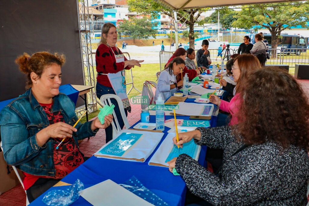 Carapicuíba realiza evento em homenagem ao Dia das Mães no Parque Gabriel Chucre