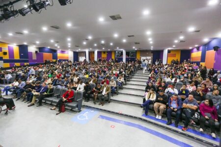 Novo Teatro Municipal de Itapevi recebe cerca de mil pessoas em três dias de apresentações